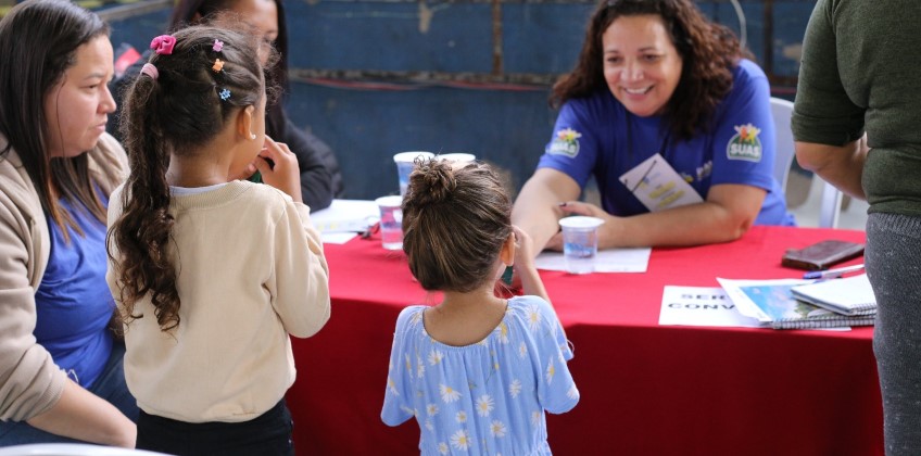 Prefeitura de VR promove ação do Outubro Rosa na quadra poliesportiva do Vila Brasília, na sexta-feira